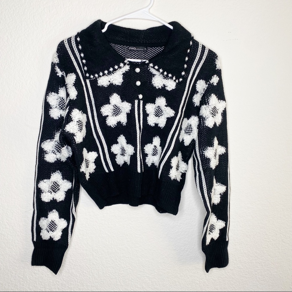 Cute sweater!